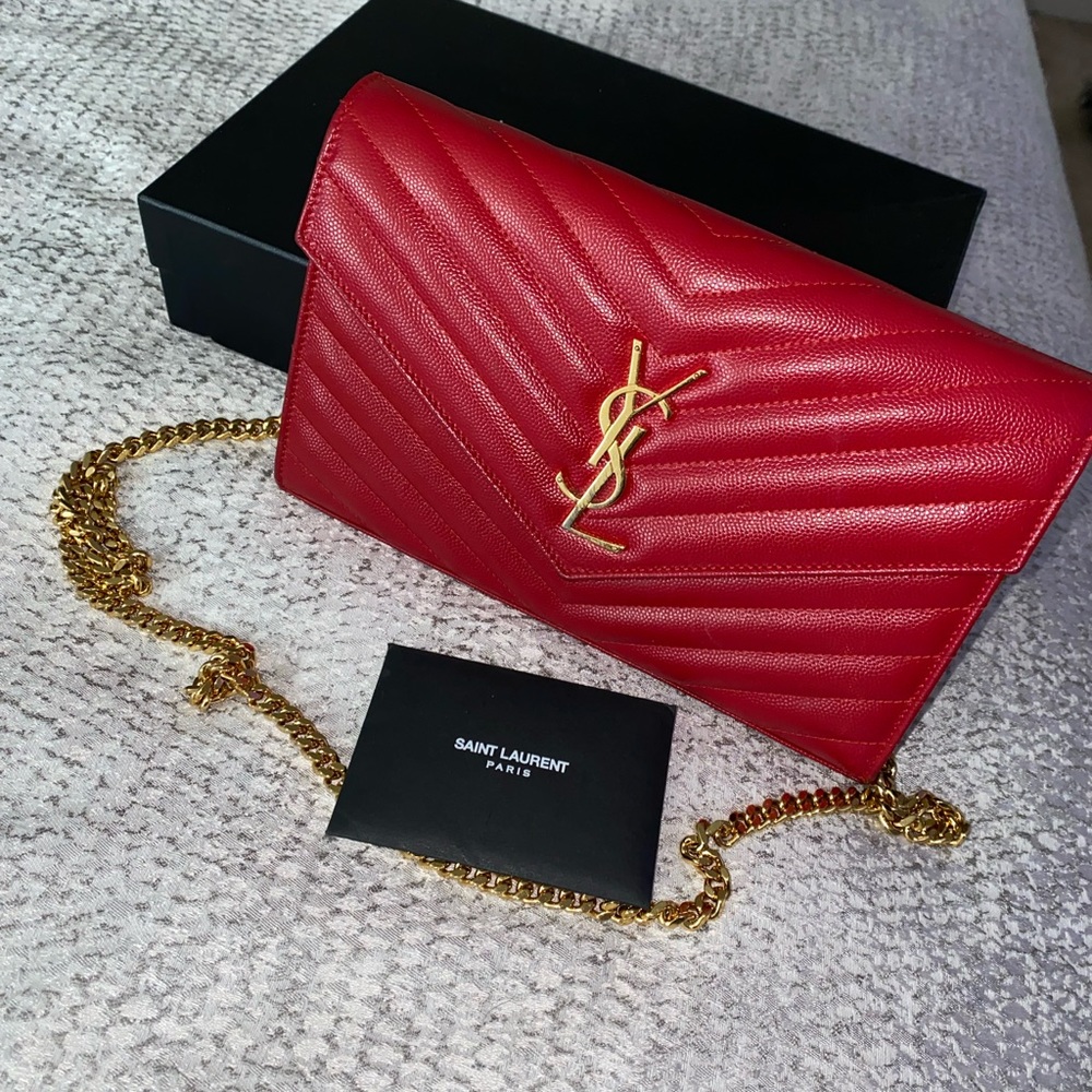 Grain De Poudre Matelasse Chevron Monogram Chain Wallet New Red